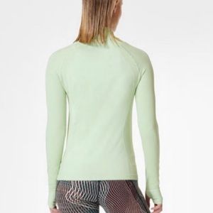 Sweaty Betty | Athletic Seamless Half Zip Long Sleeve Top in Mint Green Size S